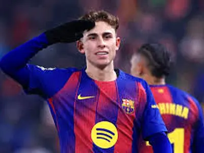 ویدئو: لحظات شیرین ستاره بارسا و فرزندش