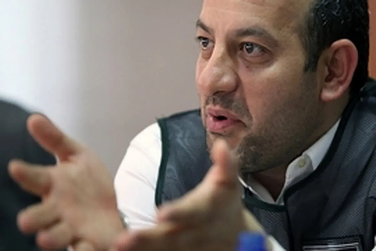 نیروی انتظامی ۴۰ واحد صنفی در ناصرخسرو را پلمب کرد