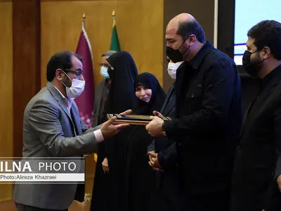 انتخاب کارگران و واحدهای نمونه‌ی استان تهران در سی و سومین جشنواره امتنان