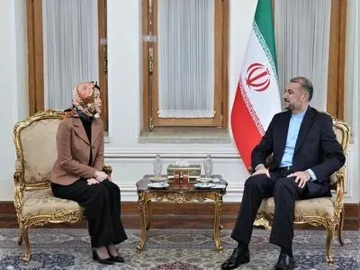تاکید امیرعبداللهیان بر ارتقای همکاری‌ها با ویتنام