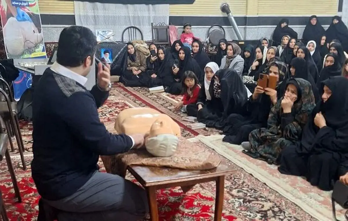 برگزاری کارگاه‌های رایگان کمک‌های اولیه در شرایط جنگی برای عموم مردم تبریز