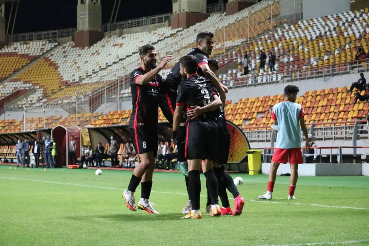 ویدیو: گل سوم پرسپولیس به فولاد توسط عیسی آل کثیر
