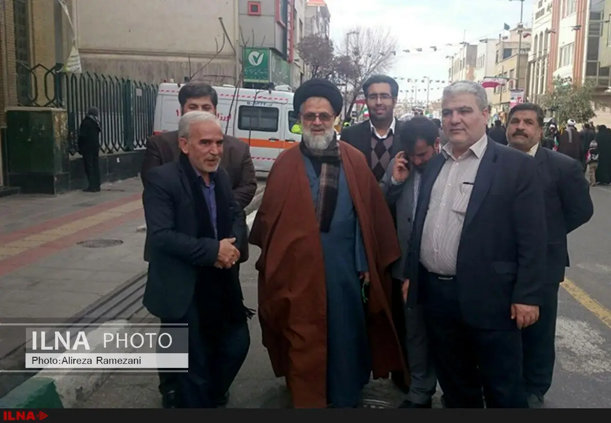 موسوی‌تبریزی: مصادره ۲۲بهمن، خیانت به انقلاب است