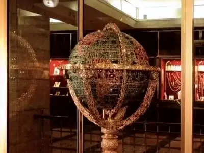 کره جواهرنشان ناصرالدین شاه + فیلم