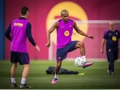 ویدئو: شوخی یامال در تمرینات بارسلونا