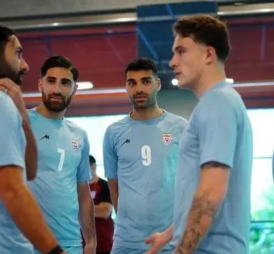 دنیس اکرت: خوشحالم عضوی از تیم ملی ایران هستم (ویدئو)