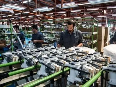 فعالیت های دانش بنیان منجر به افزایش تولید می‌شود/ تولید عامل اصلی نجات کشور است