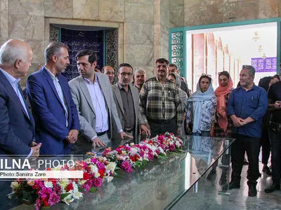 گلباران آرامگاه استاد سخن، سعدی شیرازی