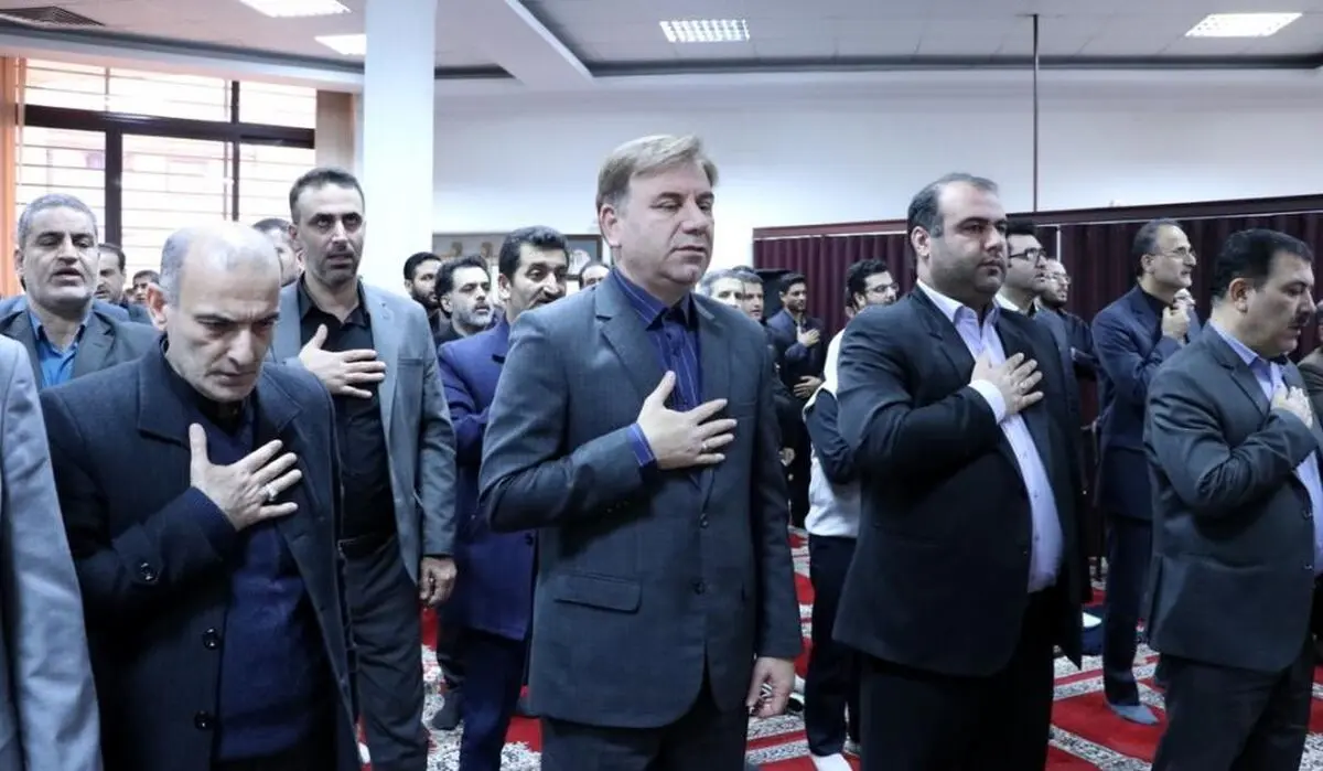 برگزاری مراسم زیارت عاشورا و عزاداری به مناسبت شهادت سردار سلیمانی