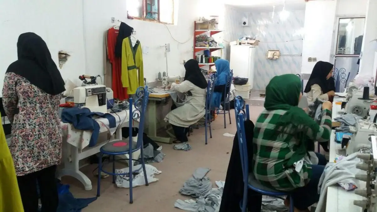 بیمه و قرارداد، رویاهای کارگران فعال در بنگاه‌های زیر ۱۰ نفر! 