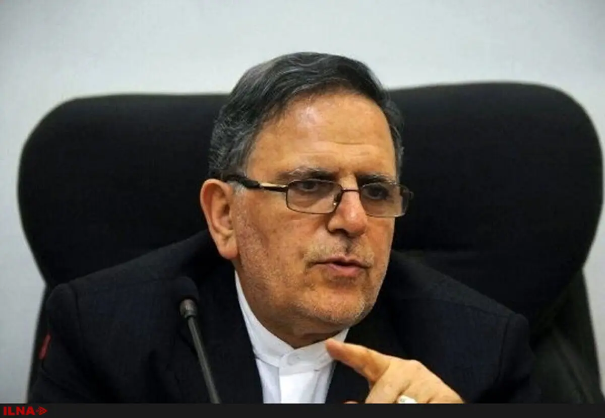 مبارزه با مفاسد اقتصادی و بسترسازی اقتصاد مقاومتی در یک قاب / انتقال حساب‌های دولتی به بانک مرکزی 