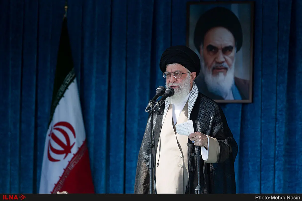 بمناسبة رحیل الامام الخمینی (رض)... قائد الثورة الاسلامیة: جمیع تکهنات الاعداء بخصوص الثورة باءت بالفشل 