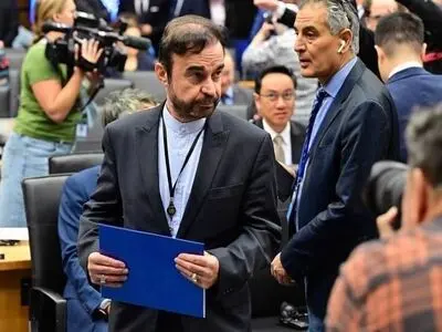 سفير إيران لدى المنظمات الدولية في فيينا: قرار مجلس المحافظين لن يكون له أثر حقيقي