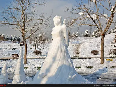جشنواره ساخت مجسمه های برفی در تهران