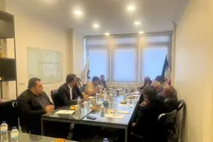 تشکیل شورایی از نمایندگان کارگران، بازنشستگان و کارفرمایان/ 