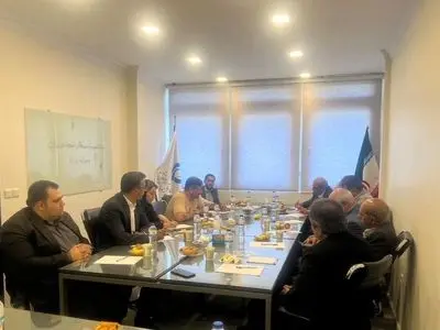تشکیل شورایی از نمایندگان کارگران، بازنشستگان و کارفرمایان/ به تصمیمات یکجانبه دولت اعتراض داریم