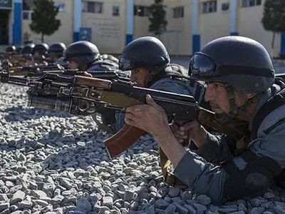 یک پلیس افغان ۴ نفر از هم‌قطاران خود را کشت