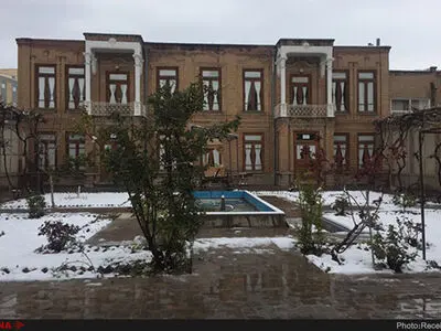 ابلاغ نقشه عرصه و حریم خانه لاله‌ای به استاندار آذربایجان شرقی