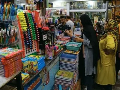 کاهش ۸۰ درصدی فروش نوشت افزار در یزد/ تورم ۶۰ تا ۷۰ درصدی در اقلام مختلف لوازم‌تحریر