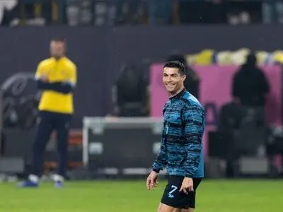 ویدیو: گل دوم النصر برابر الوحده توسط رونالدو