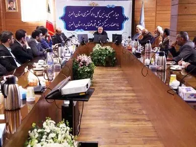 با ملاک دهه 60 نمی‌توان جوان امروزی را ارزیابی کرد