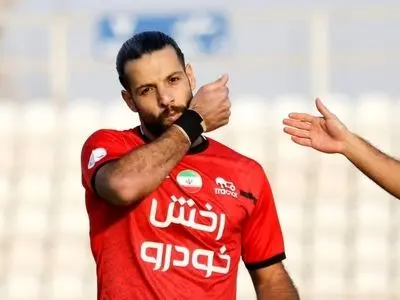 پیام باشگاه تراکتور پس از خداحافظی عباس‌زاده از فوتبال (عکس)