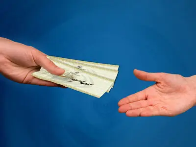 این افراد منتظر سود سهام عدالت نباشند