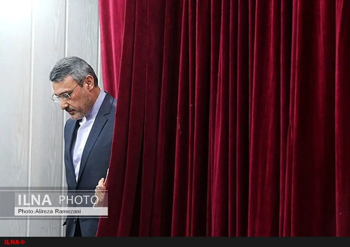 سفیر کشورمان از کنسولگری ایران در لندن بازدید کرد