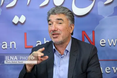 چرا دولتِ منتخب مردم در صداوسیما سانسور می‌شود/ صداوسیما باید دیدگاه‌های مختلف را به مردم ارائه کند