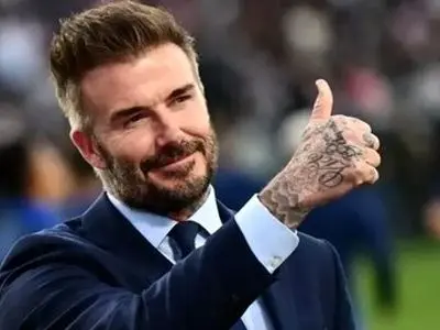 دیوید بکام ۵۰ ساله شد و این شکلی نشد! + عکس