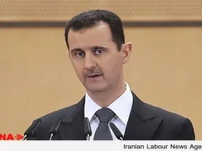در میان گروه‌های مخالف هوادارانی دارم