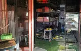 آتش‌سوزی مغازه پرندگان زینتی در خمینی‌شهر ده‌ها پرنده را به کام مرگ برد