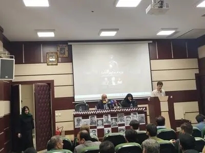 میدری: برای ایمن سازی کار و افزایش توان چانه زنی کارگران، نیازمند نیروی اجتماعی هستیم/ گلپور: وزارت کار به تشکل‌ها میدان نمی‌دهد