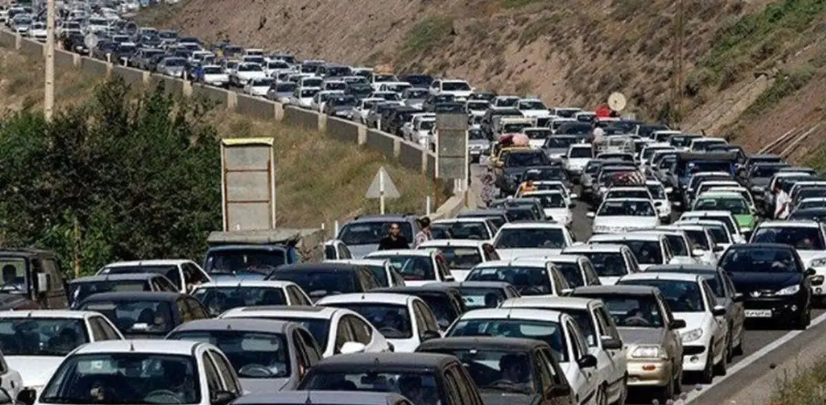 ترافیک سنگین در جاده چالوس و هراز/هشدار پلیس راه درباره مه و باران در جاده‌های شمالی