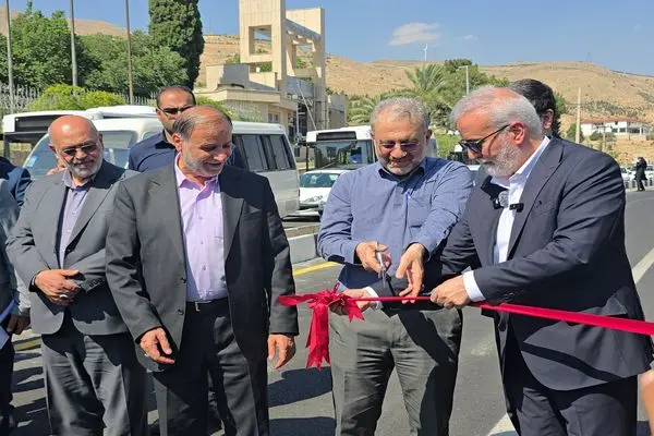آغاز عملیات اجرایی و بهره برداری از ۹۴ پروژه در مرحله چهل و هفتم جهش عمرانی شیراز/ تقاطع غیرهمسطح جام جم افتتاح شد