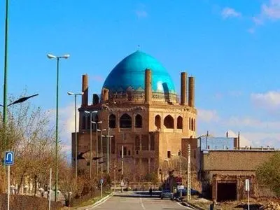 بیش از ۱۴ هزار نفر از گنبد تاریخی سلطانیه بازدید کردند 