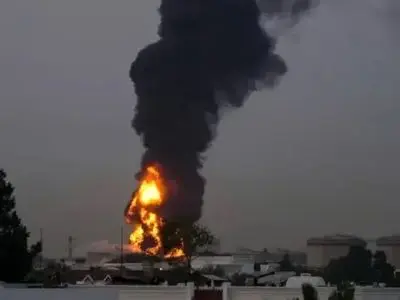 حمله جنگنده‌های آمریکایی اسرائیلی به پتروشیمی‌های ماهشهر و بندر امام/ نگرانی از آسیب به کارگران