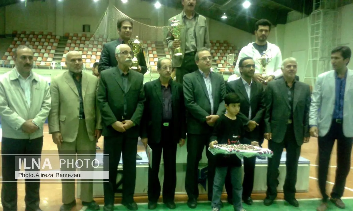 خوراسگان و خمینی شهر مقامهای اول تیمی و انفرادی را کسب کردند