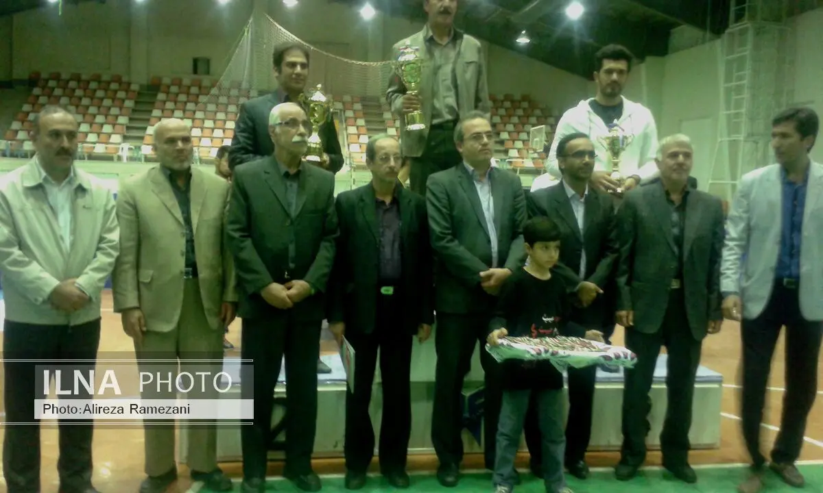 خوراسگان و خمینی شهر مقامهای اول تیمی و انفرادی را کسب کردند