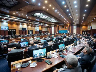 قرارگیری استان مرکزی در آغاز راه تبدیل شدن به مقصد گردشگری معاصر / مقدمات ثبت جهانی بازار تاریخی اراک فراهم شده است 