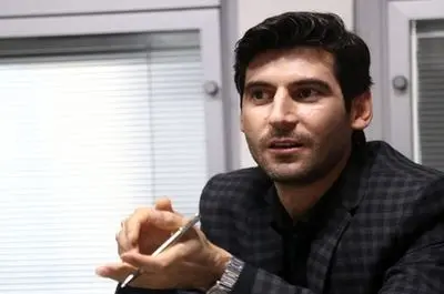 تلاش جولانی برای موازنه میان شرق و غرب در مسکو 