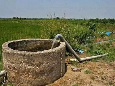 حفر غیرمجاز چاه در حاشیه تالاب پریشان متوقف شد