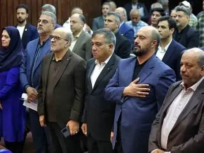 برگزاری مجمع عمومی فوق‌العاده باشگاه استقلال در پتروشیمی خلیج فارس