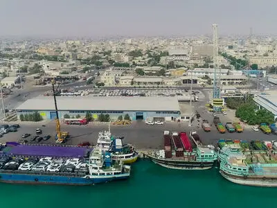 ترانزیت بیش از ۵۵ هزار خودرو از بندرلنگه به آسیای میانه