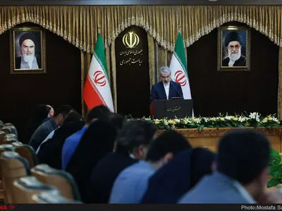 ایران: امیرکا تضع نفسها فی خندق الارهابیین بخطوتها المحتملة ضد الحرس الثوری