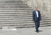 صالحی از باقی ماندن کاغذ در شمار کالاهای اساسی سال آینده خبر داد