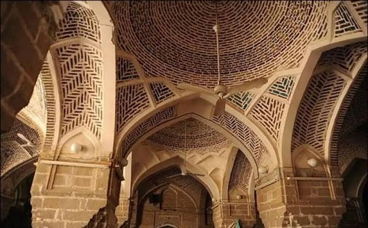 اقدامات برای مقابله با نشست‌های ساختاری در مسجد جامع اصفهان در جریان است