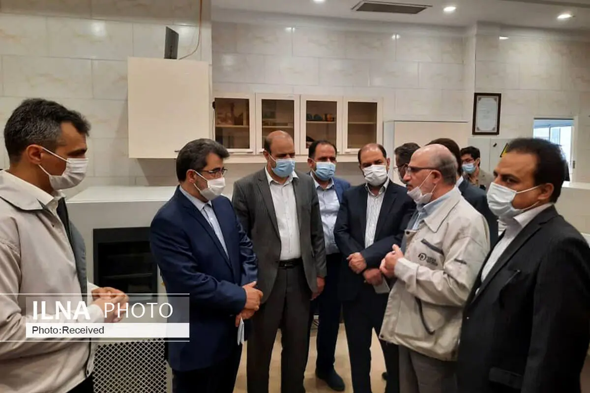 بازدید معاون اقتصادی وزیر کشور از چند واحد تولیدی در قزوین