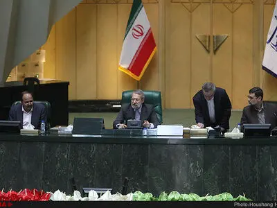 لاریجانی رئیسا مؤقتا لمجلس الشوری الاسلامی العاشر