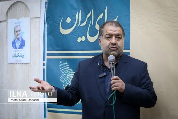 پزشکیان چراغ راهی برای احیای سند چشم‌انداز ایران است